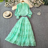 2025 Autumn Lantern Sleeve Long-Sleeved Hollow Lace Splicing Shirt + A Word Half-Dress Dress Dress Woman