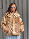 2025 Autumn And Winter New Temperament Collar Short-Term Warm Long-Sleeved Fur Coat Woman